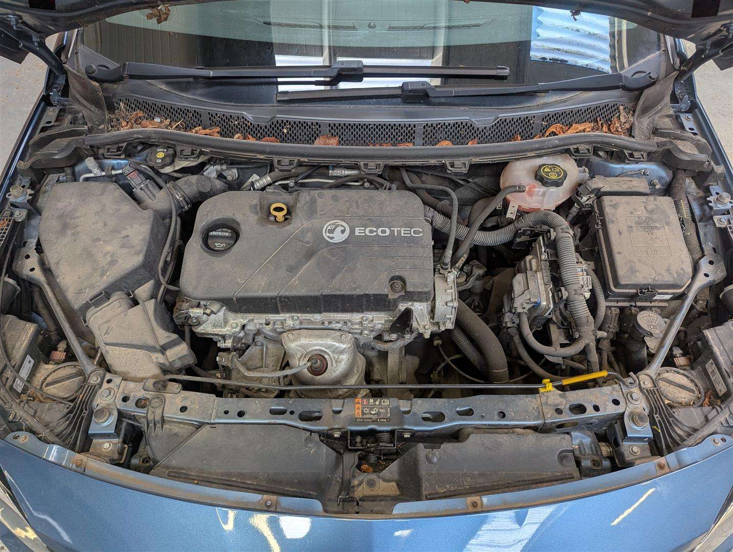 <p>2017 VAUXHALL ASTRA TECH LINE</p>