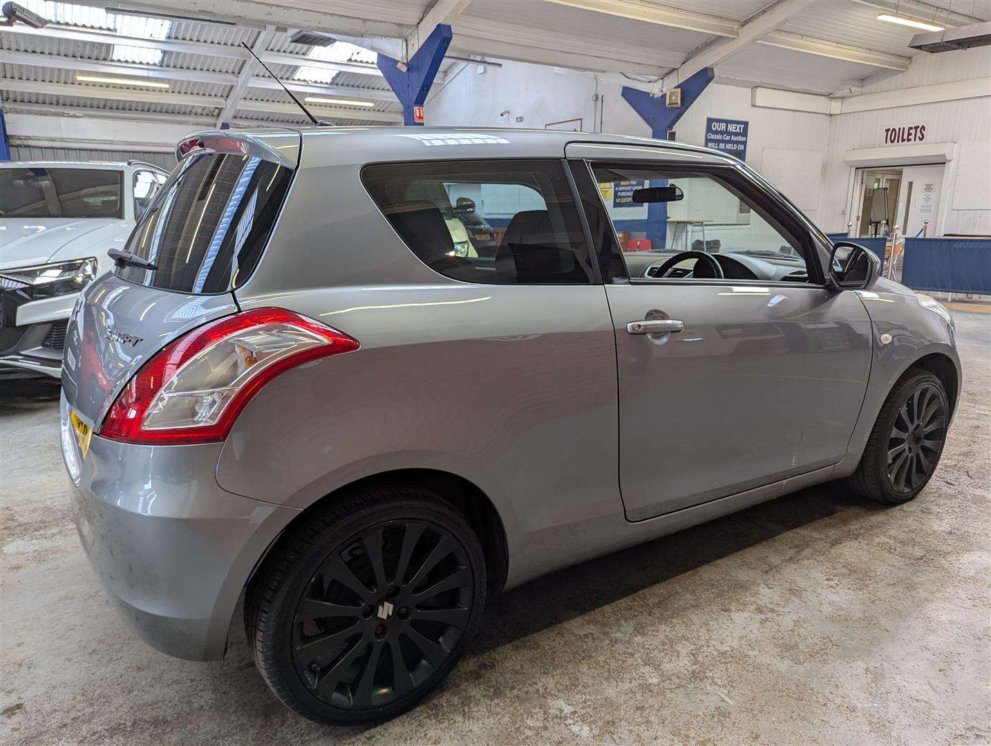 <p>2014 SUZUKI SWIFT SZ2</p>
