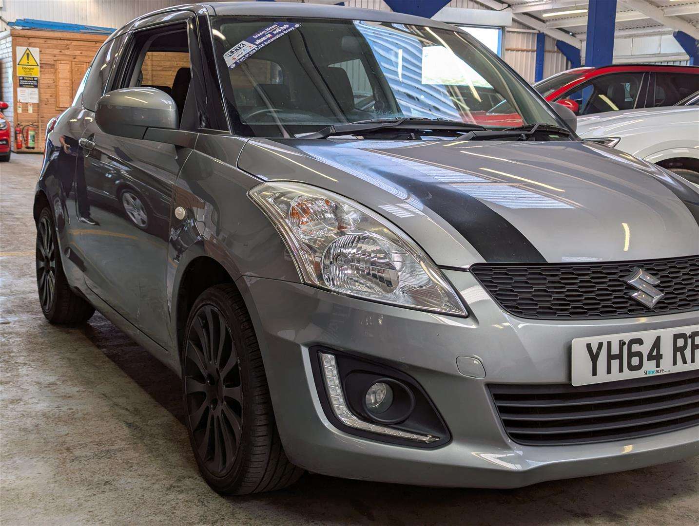<p>2014 SUZUKI SWIFT SZ2</p>
