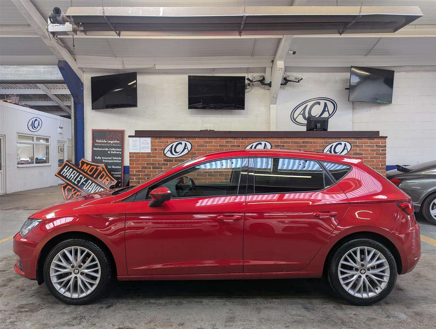 <p>2018 SEAT LEON SE DYNAMIC TSI</p>