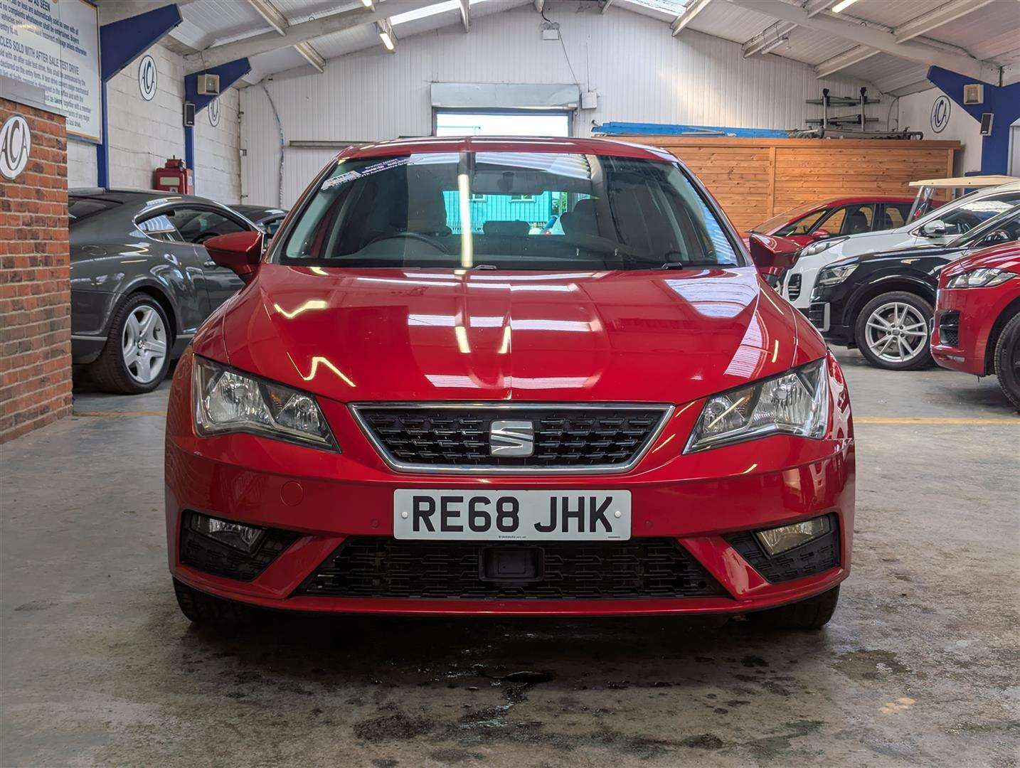 <p>2018 SEAT LEON SE DYNAMIC TSI</p>