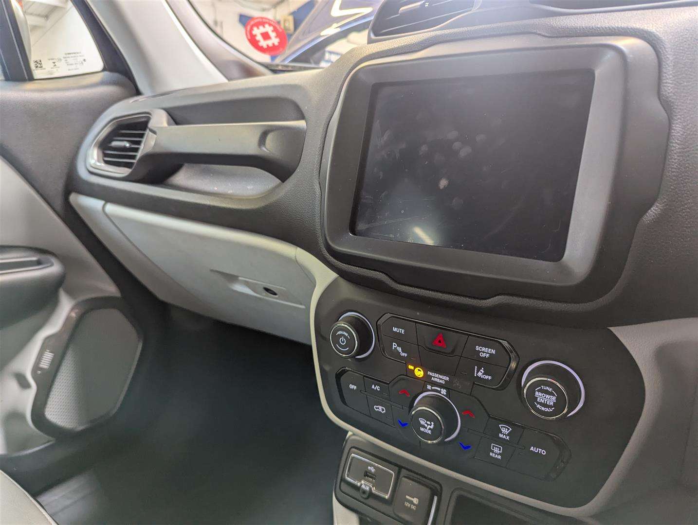 <p>2018 JEEP RENEGADE LIMITED</p>