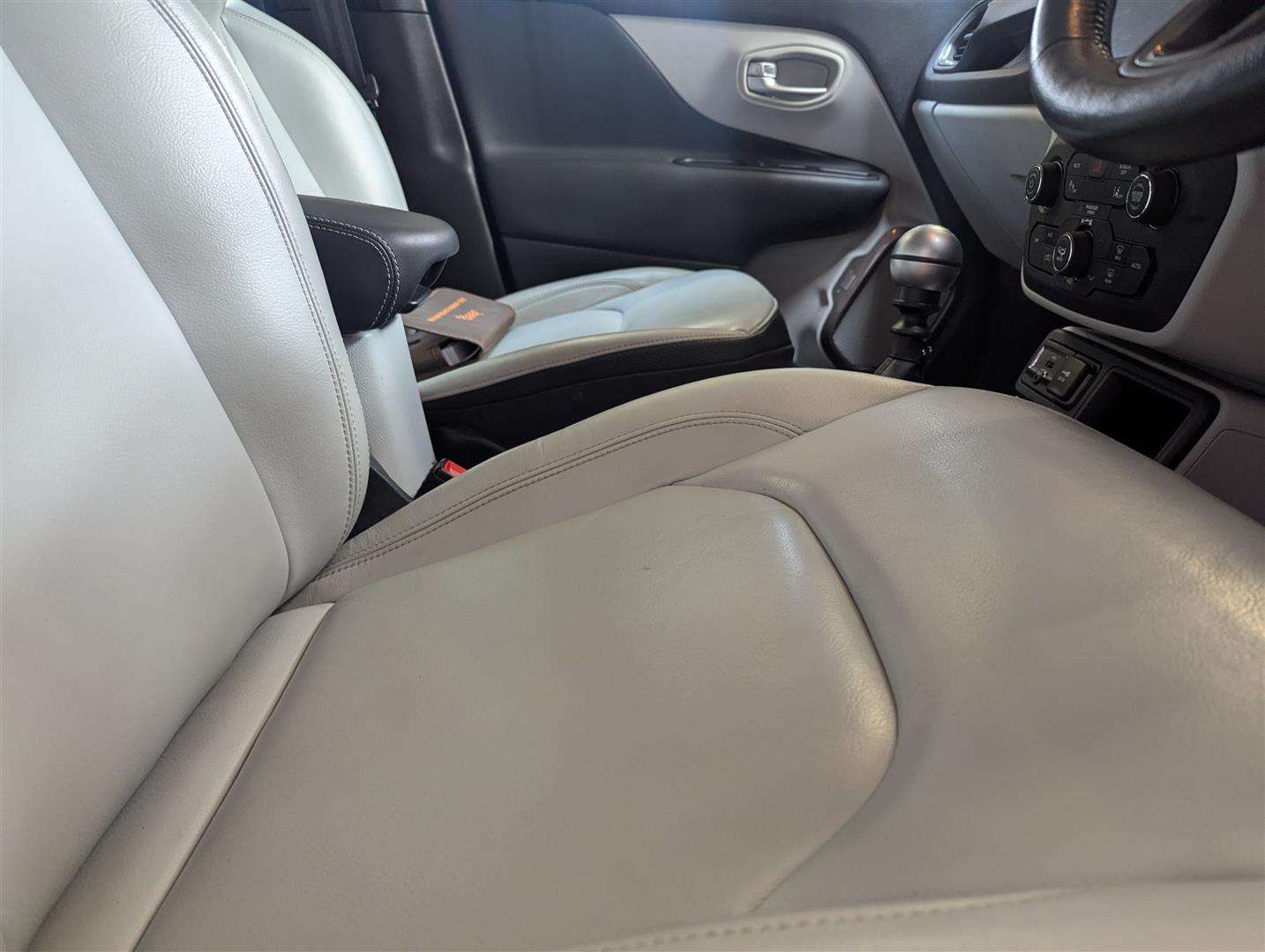 <p>2018 JEEP RENEGADE LIMITED</p>