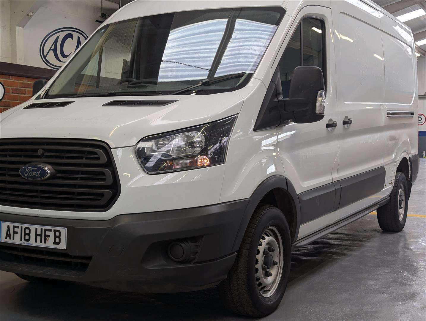 <p>2018 FORD TRANSIT 350</p>