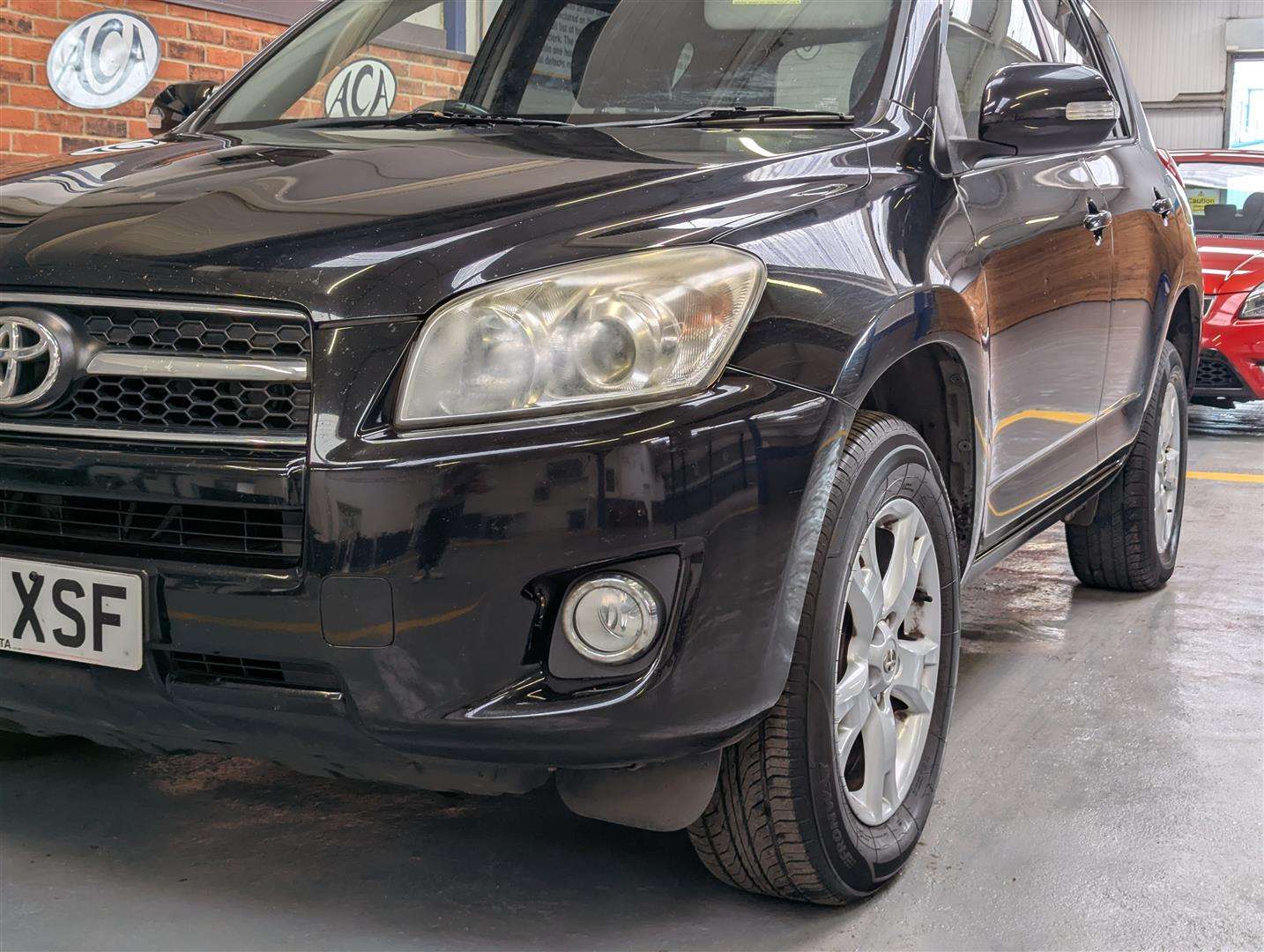 <p>2009 TOYOTA RAV4 XT-R D-4D</p>