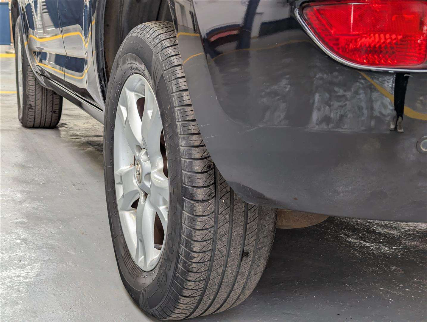 <p>2009 TOYOTA RAV4 XT-R D-4D</p>