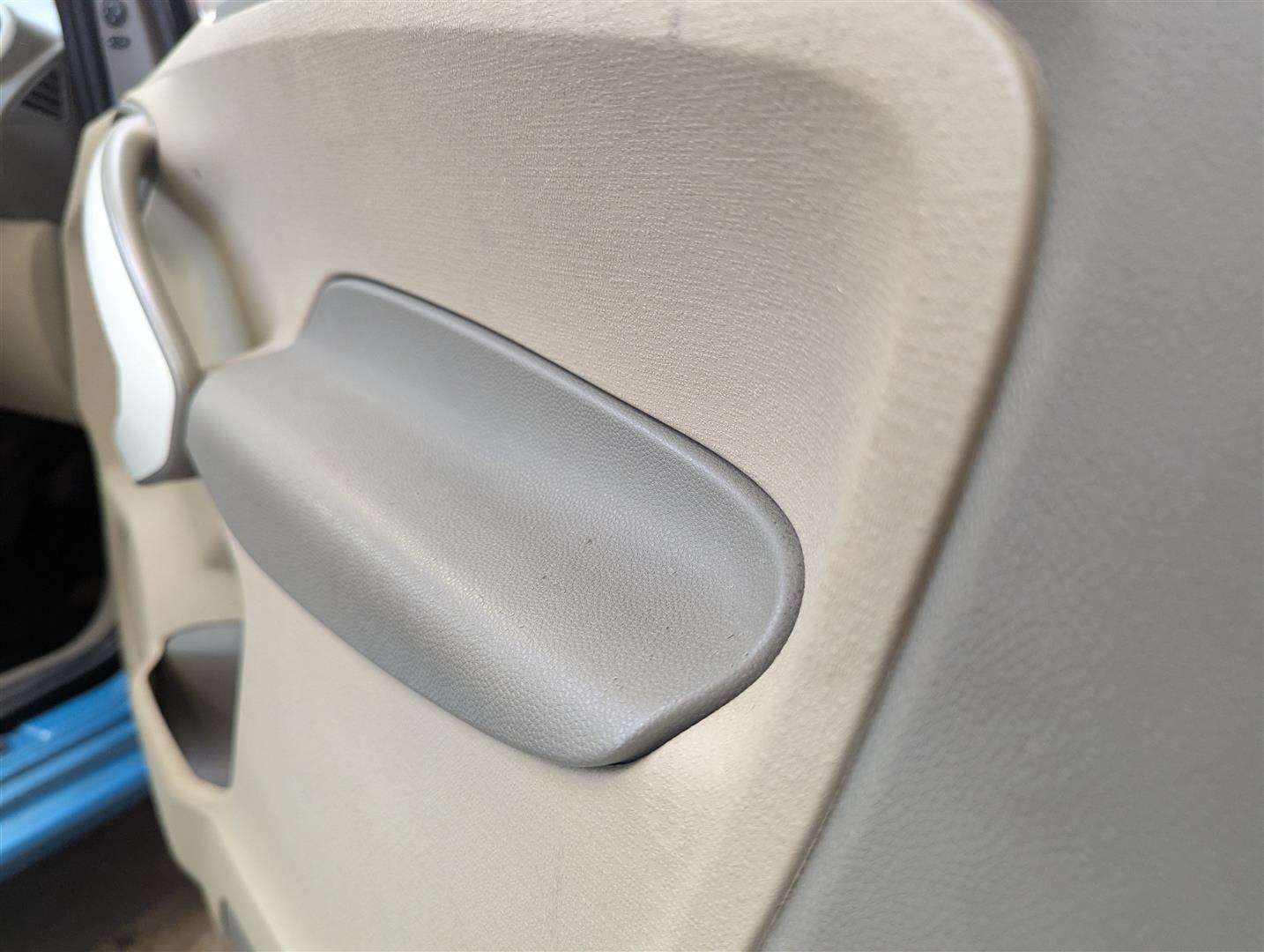 <p>2010 FORD KA ** SOLD</p>