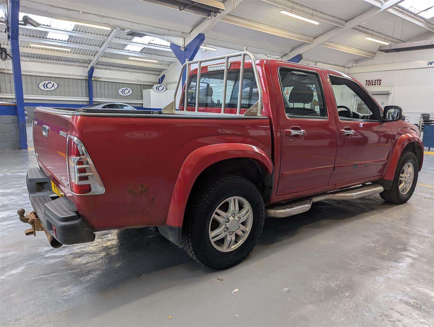 <p>2011 ISUZU TF RODEO DENVERMAX TD D/C</p>