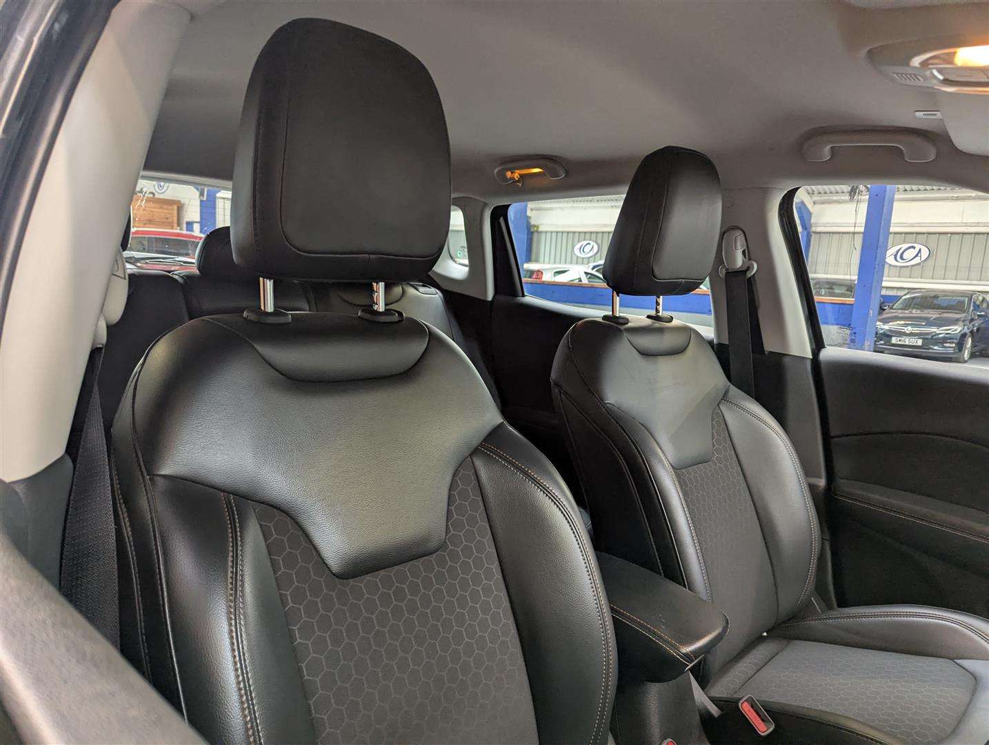 <p>2019 JEEP COMPASS LONGITUDE MULTIJE</p>