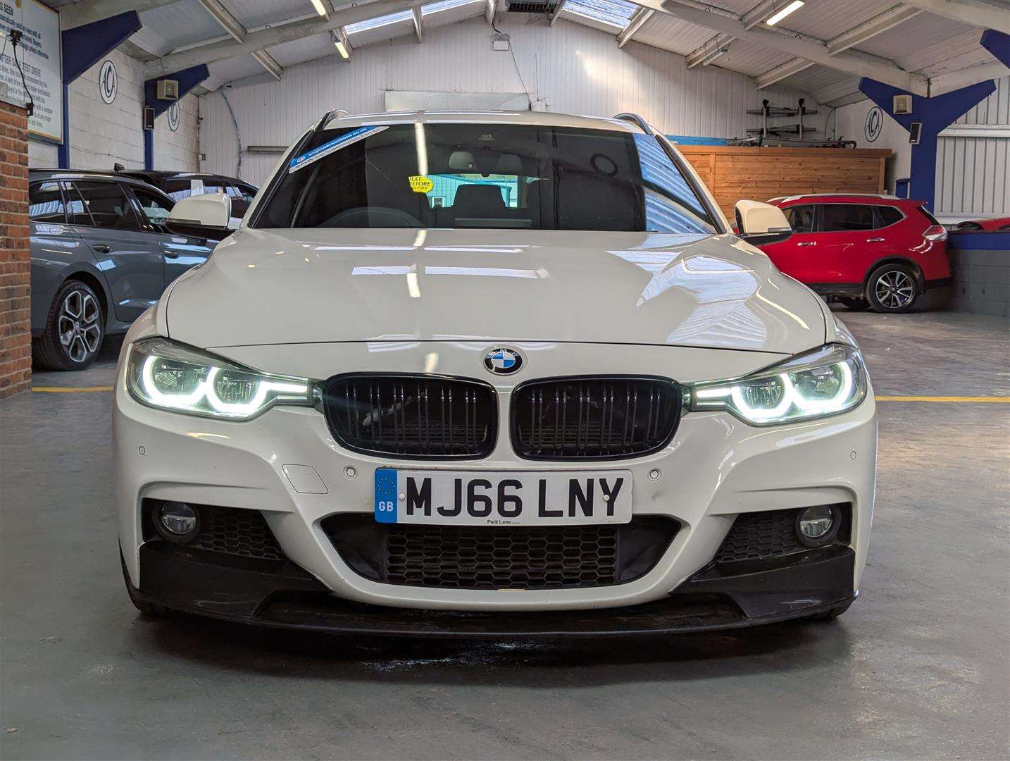<p>2016 BMW 335D XDRIVE M SPORT AUTO</p>