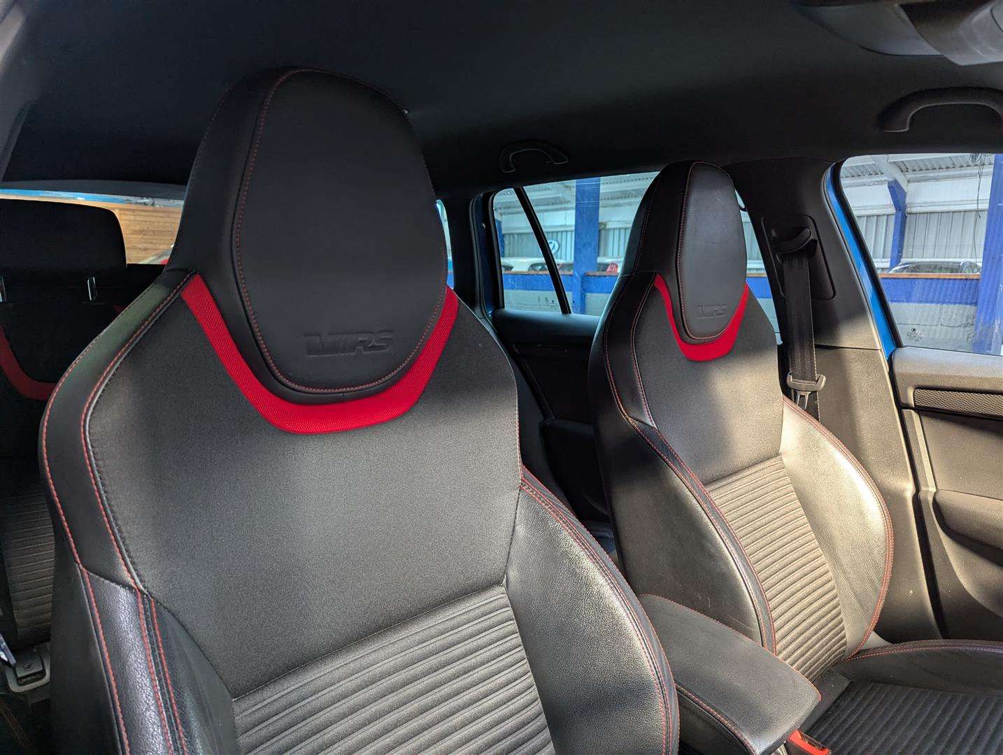 <p>2015 SKODA OCTAVIA VRS TDI CR</p>