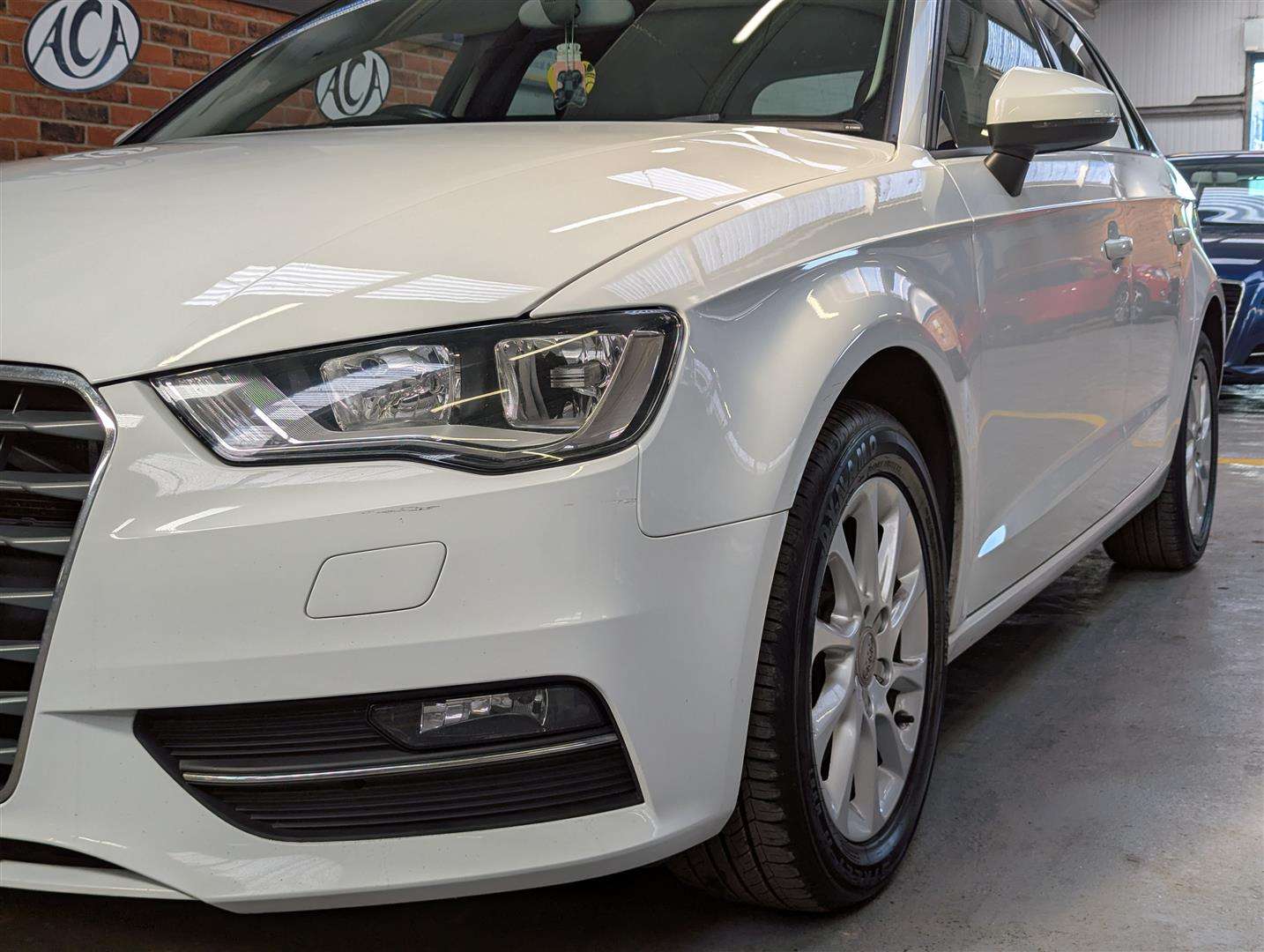<p>2014 AUDI A3 SE TFSI</p>