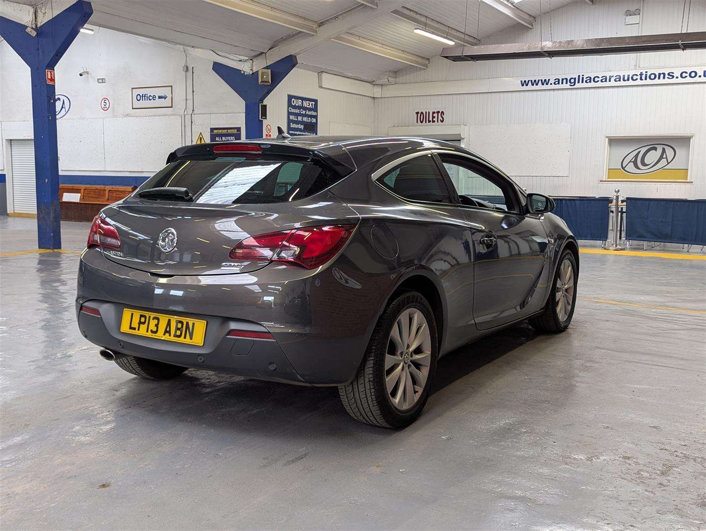 <p>2013 VAUXHALL ASTRA GTC SRI CDTI S/S</p>