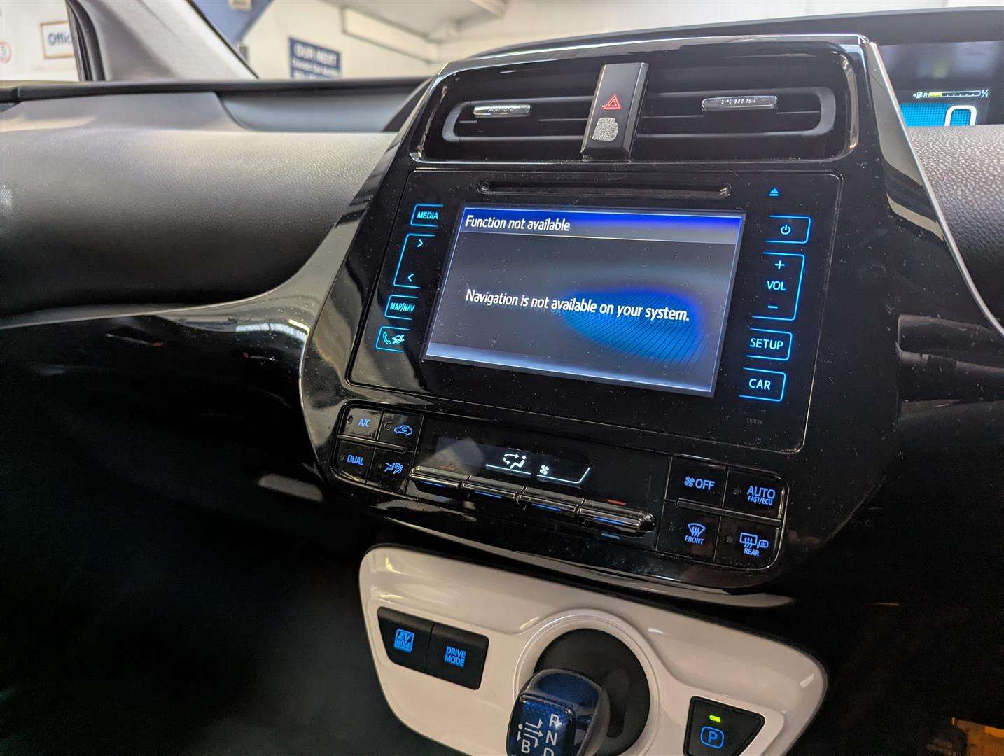 <p>2016 TOYOTA PRIUS ACTIVE VVT-I CVT</p>