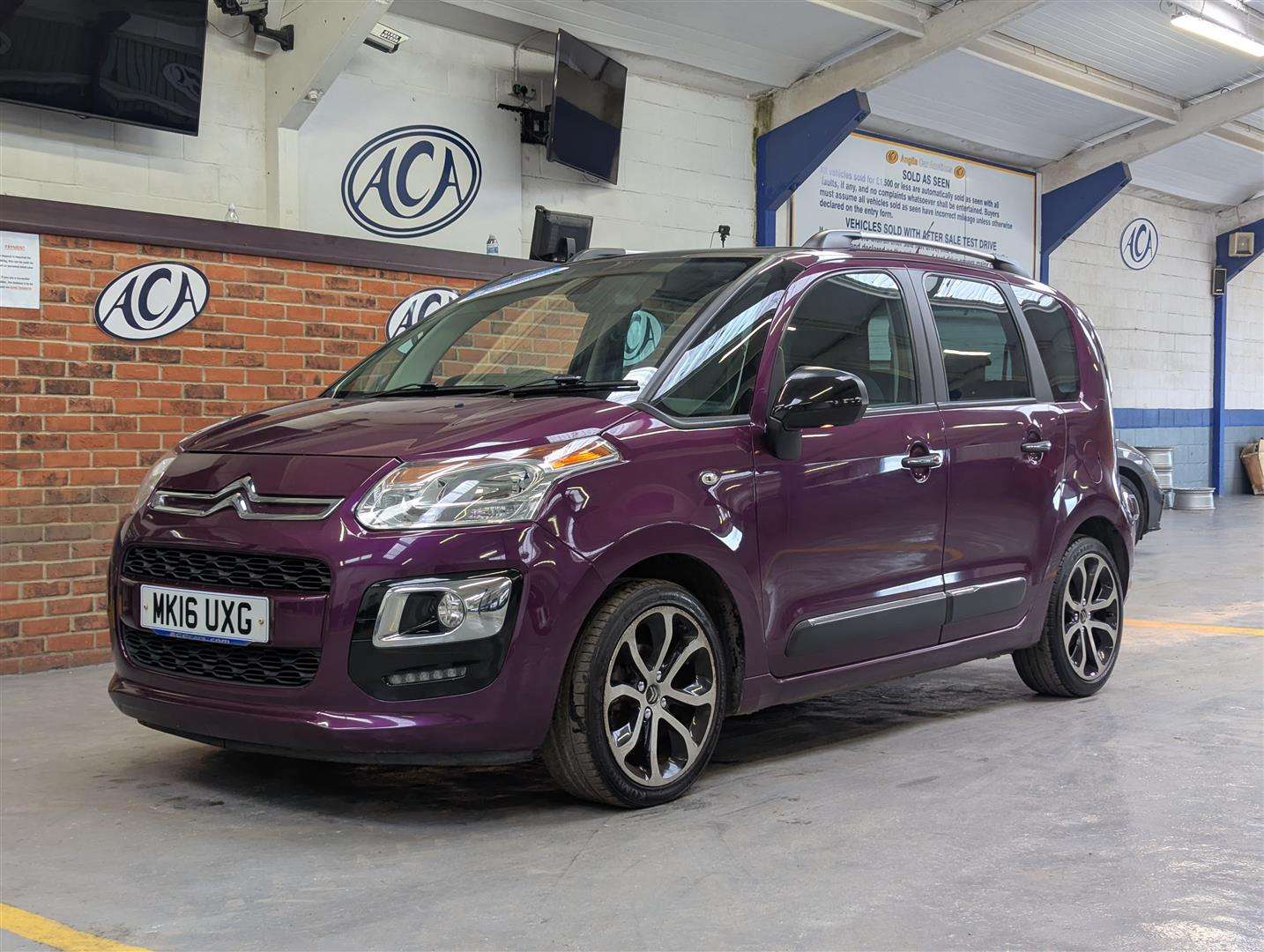 <p>2016 CITROEN C3 PICASSO PLATINUM BLUEH</p>