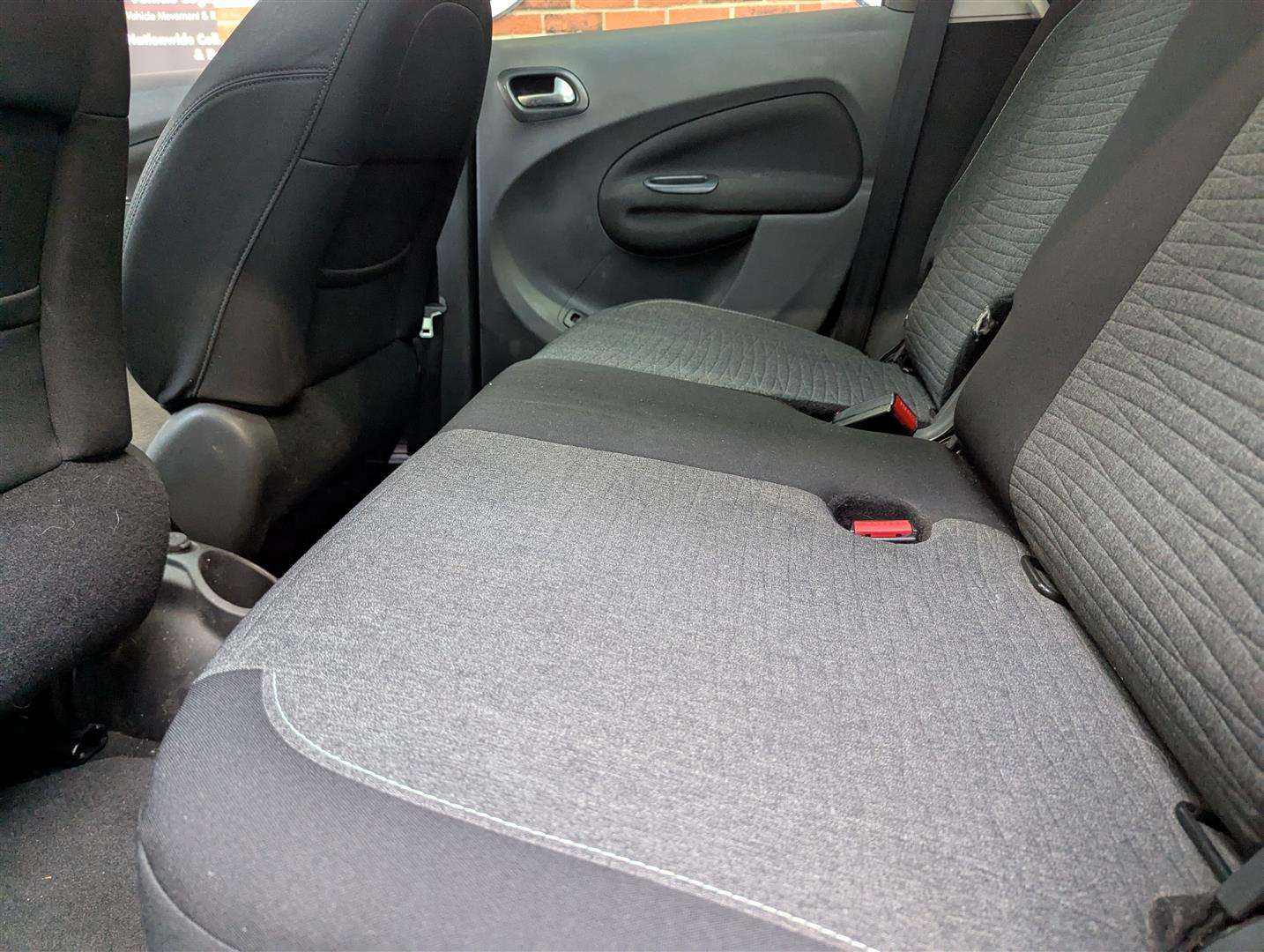 <p>2016 CITROEN C3 PICASSO PLATINUM BLUEH</p>