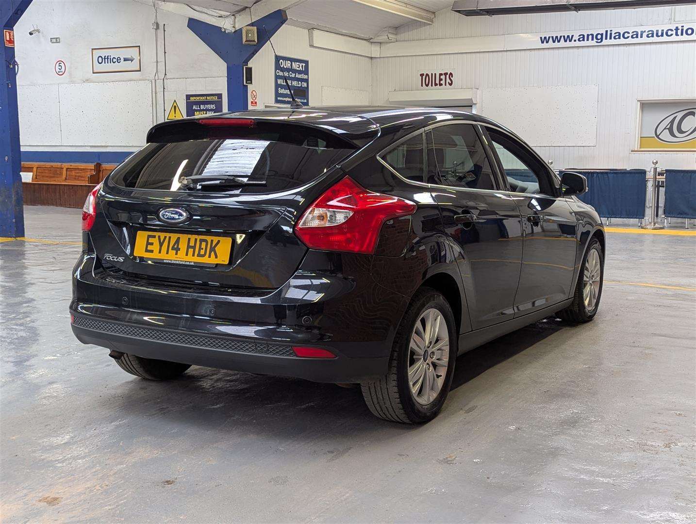 <p>2014 FORD FOCUS TITANIUM NAVIGATOR</p>