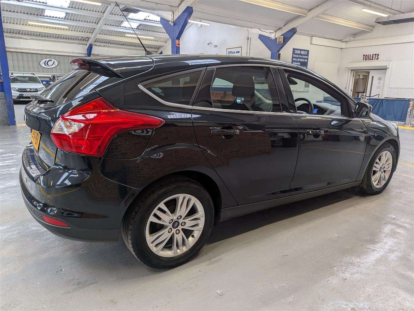 <p>2014 FORD FOCUS TITANIUM NAVIGATOR</p>