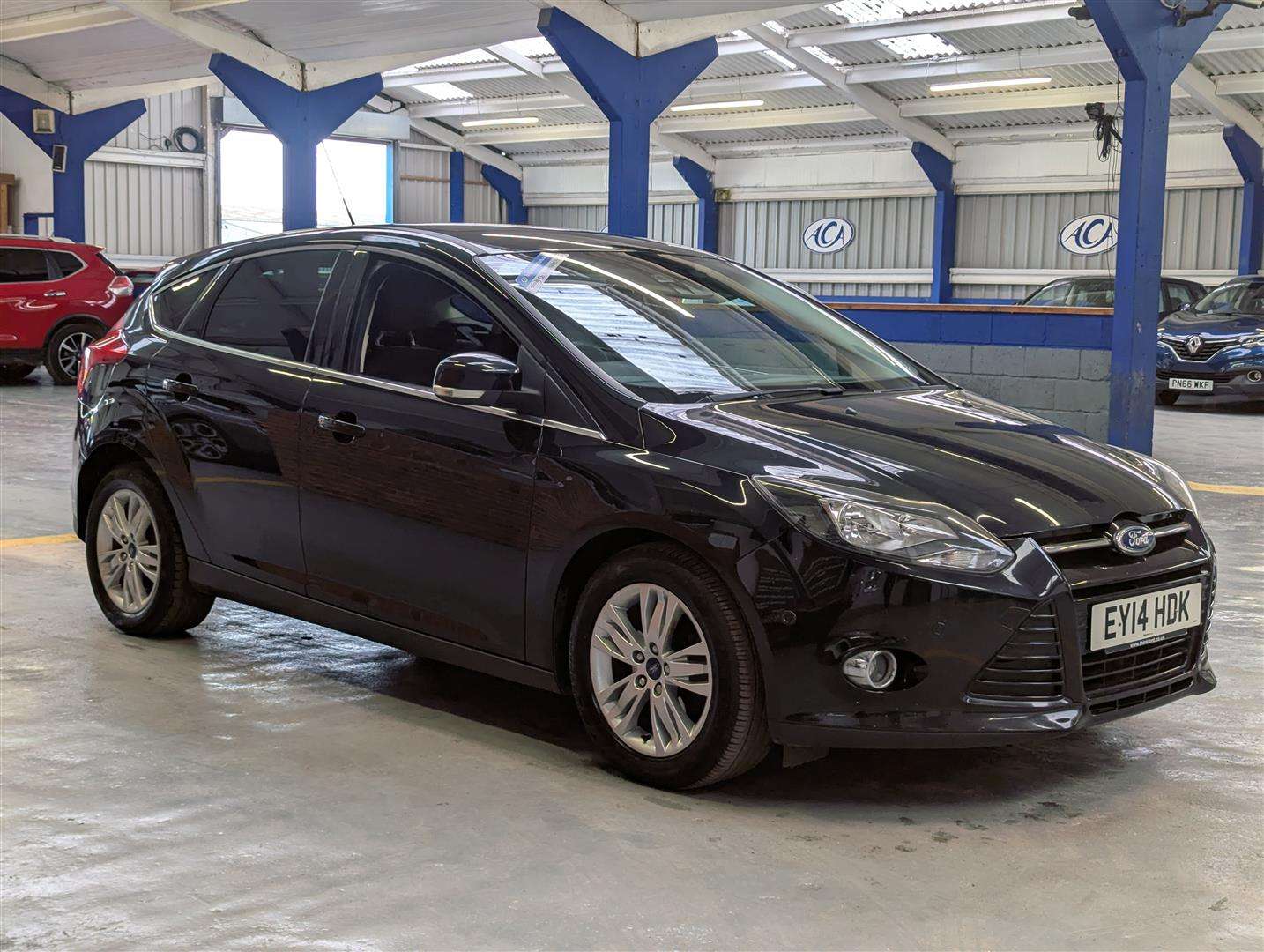 <p>2014 FORD FOCUS TITANIUM NAVIGATOR</p>