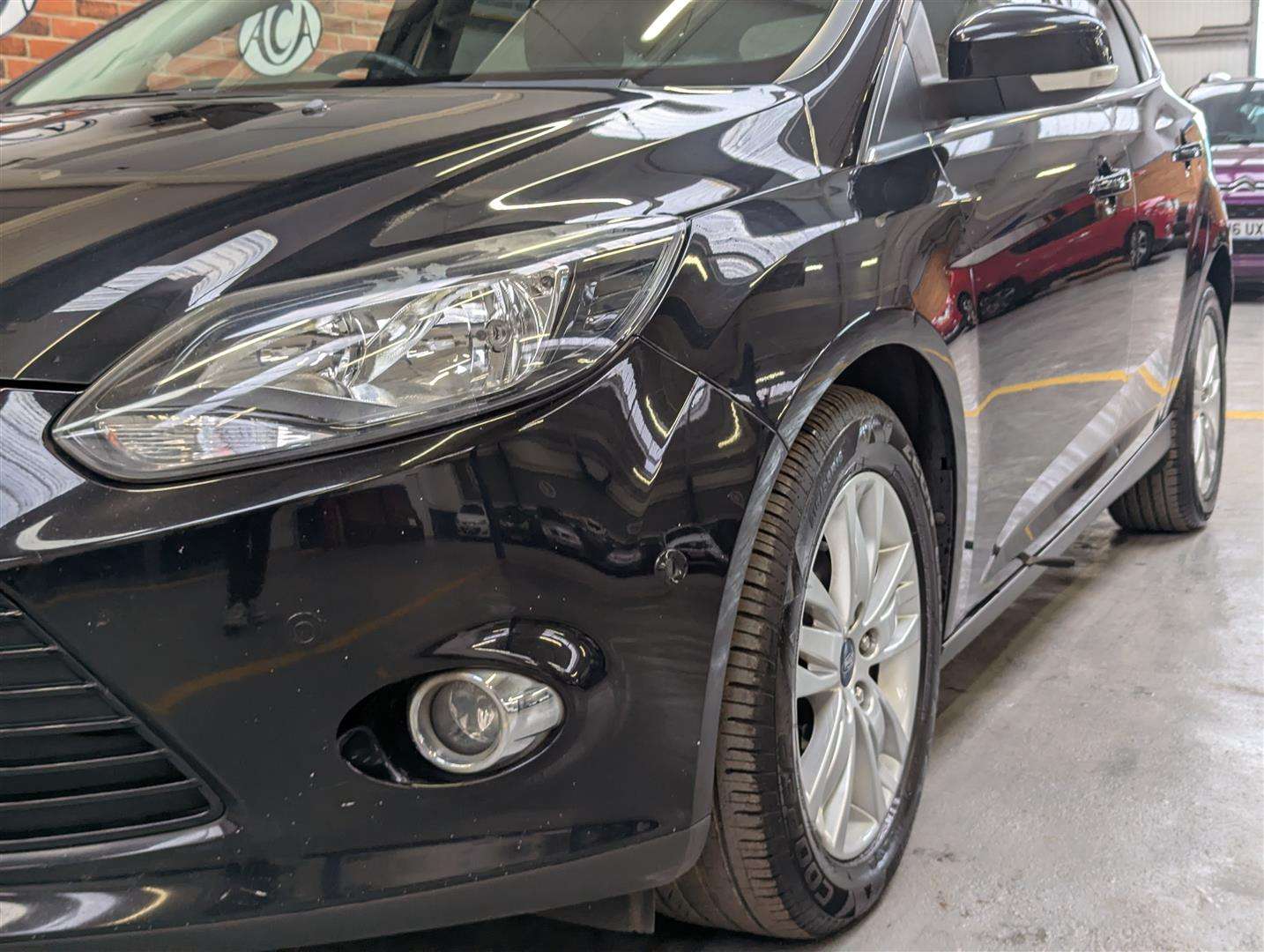 <p>2014 FORD FOCUS TITANIUM NAVIGATOR</p>