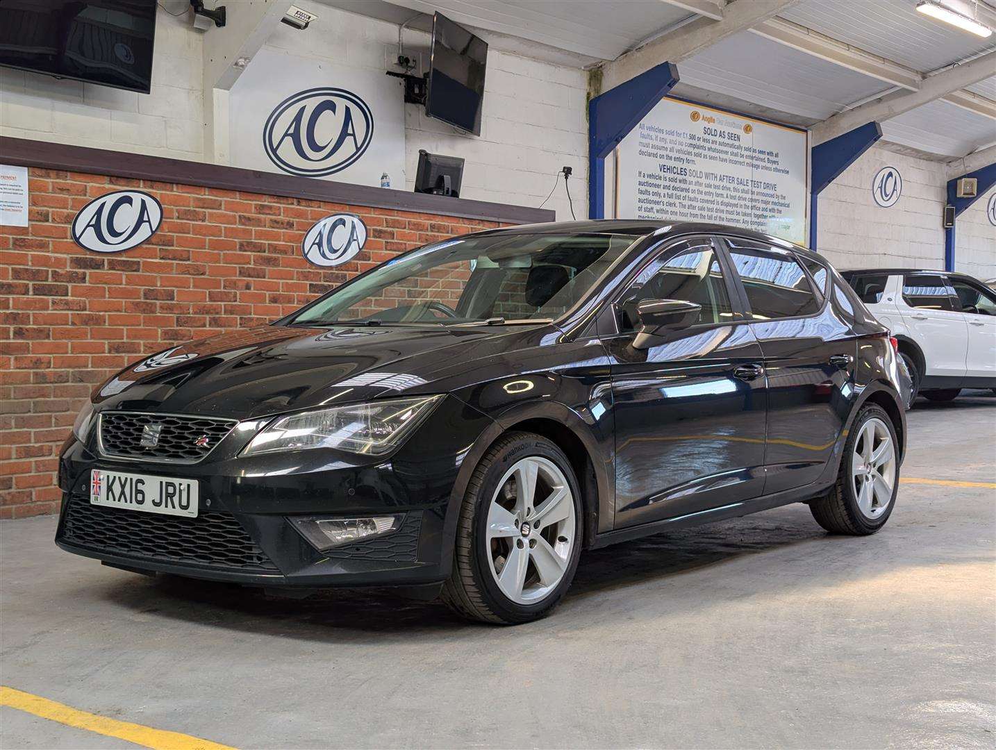 <p>2016 SEAT LEON FR TECHNOLOGY TDI</p>