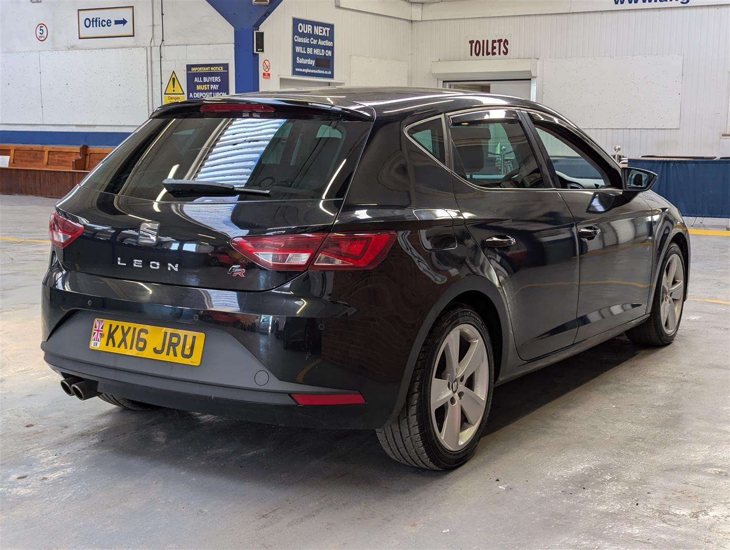 <p>2016 SEAT LEON FR TECHNOLOGY TDI</p>