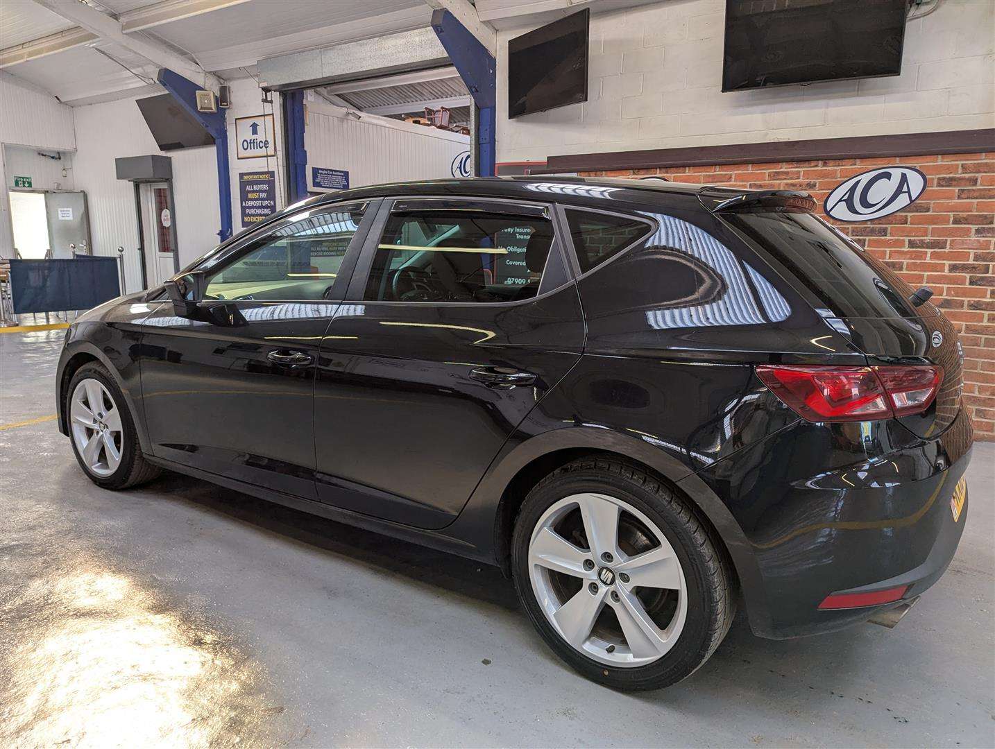 <p>2016 SEAT LEON FR TECHNOLOGY TDI</p>