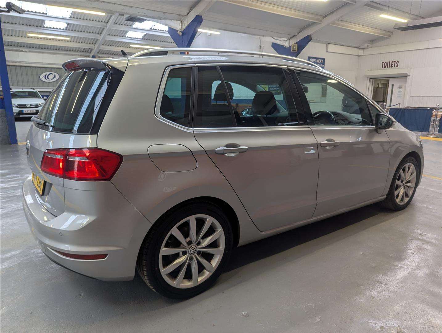 <p>2014 VOLKSWAGEN GOLF SV GT TDI</p>