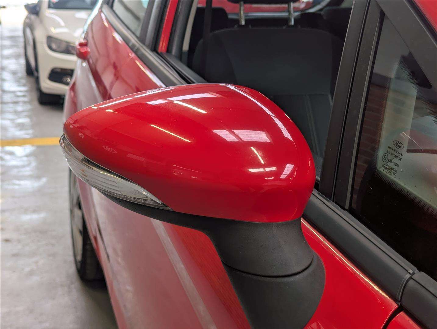<p>2009 FORD FIESTA STYLE 82</p>