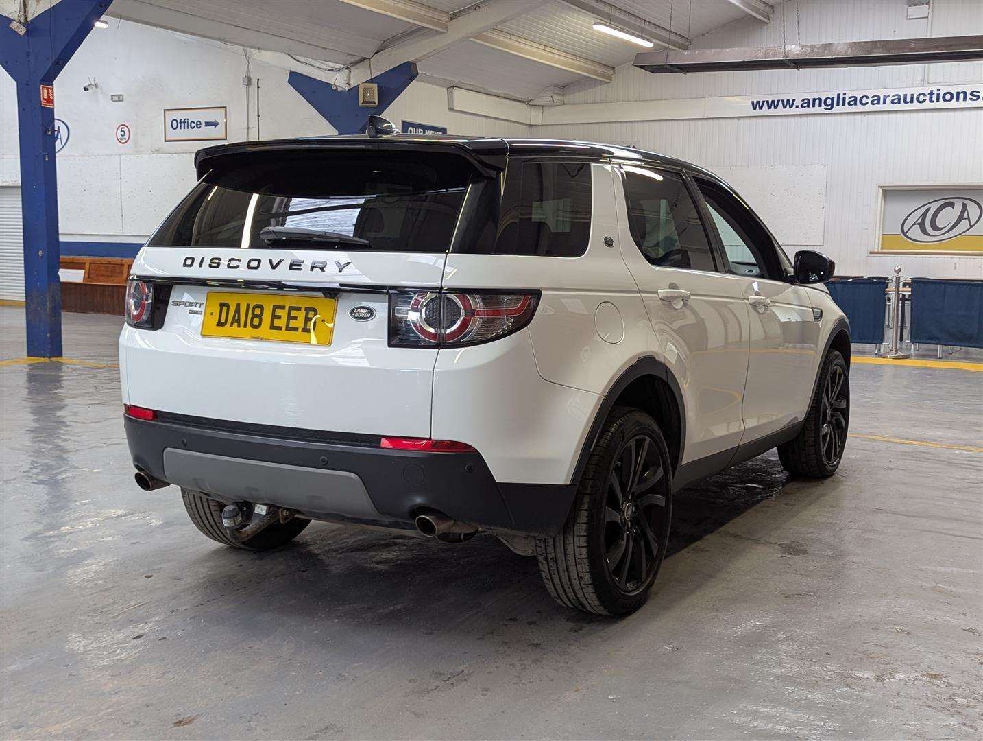 <p>2018 LAND ROVER DISCO-Y SPORT BLACK HSE T</p>