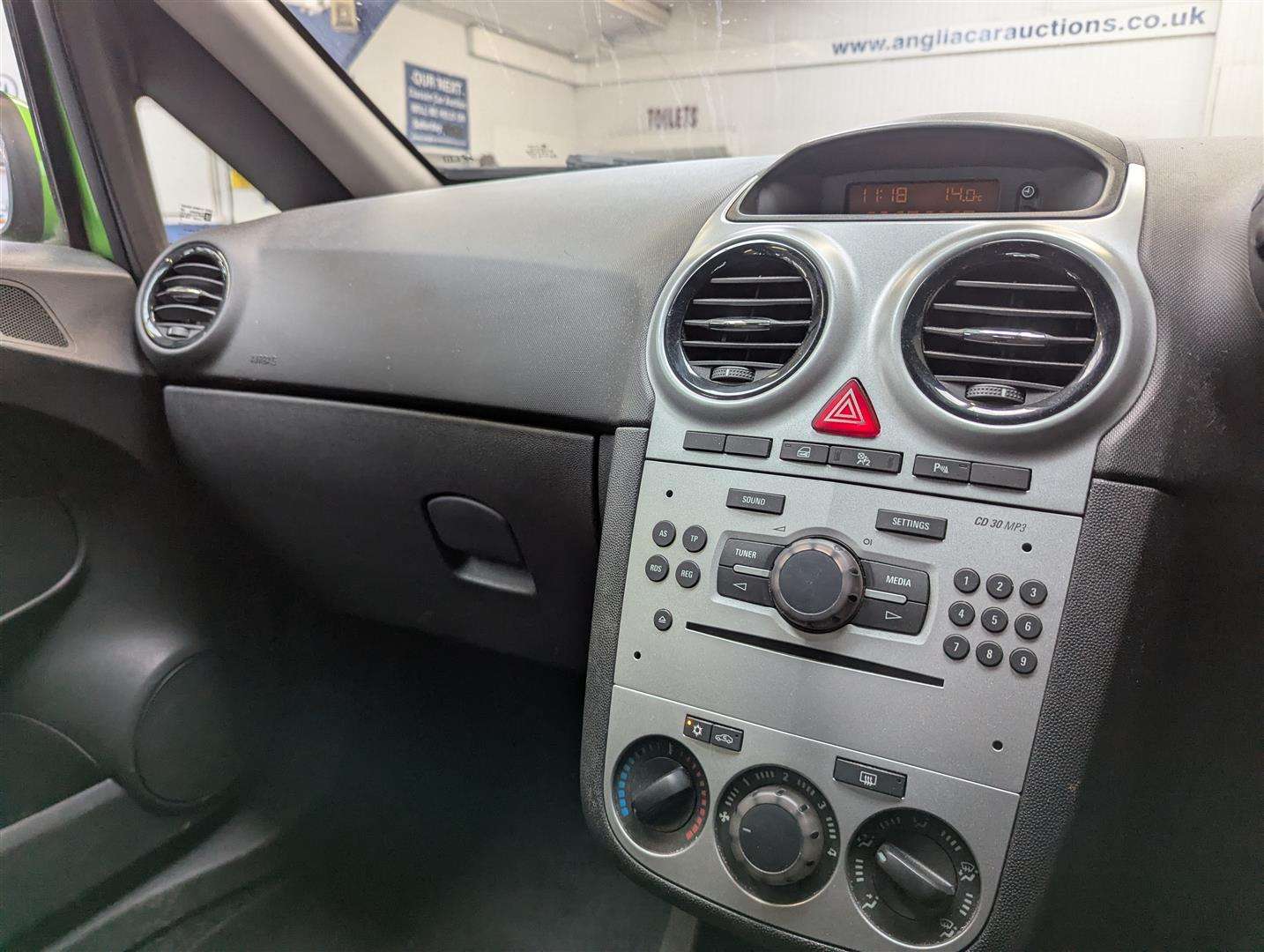 <p>2012 VAUXHALL CORSA EXCLUSIV AC AUTO</p>