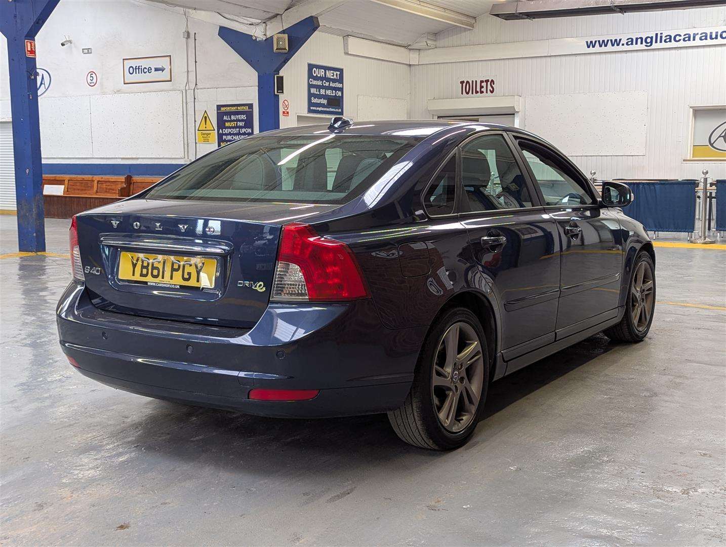 <p>2012 VOLVO S40 SE EDITION DRIVE S/S</p>