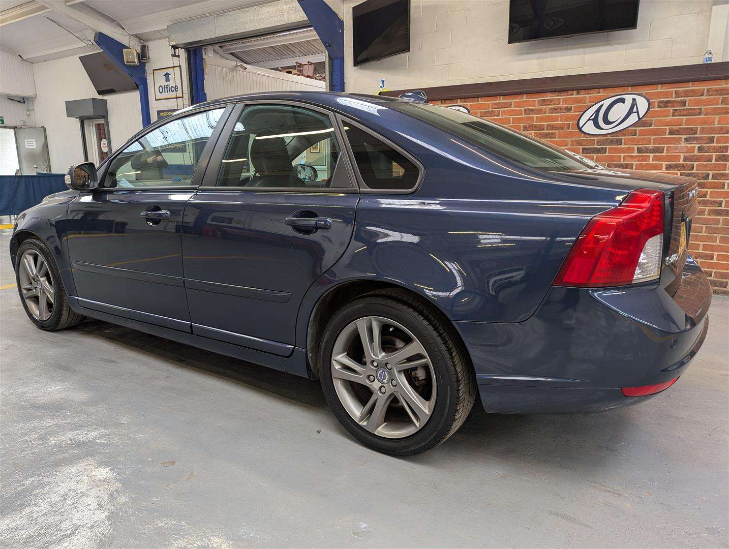 <p>2012 VOLVO S40 SE EDITION DRIVE S/S</p>