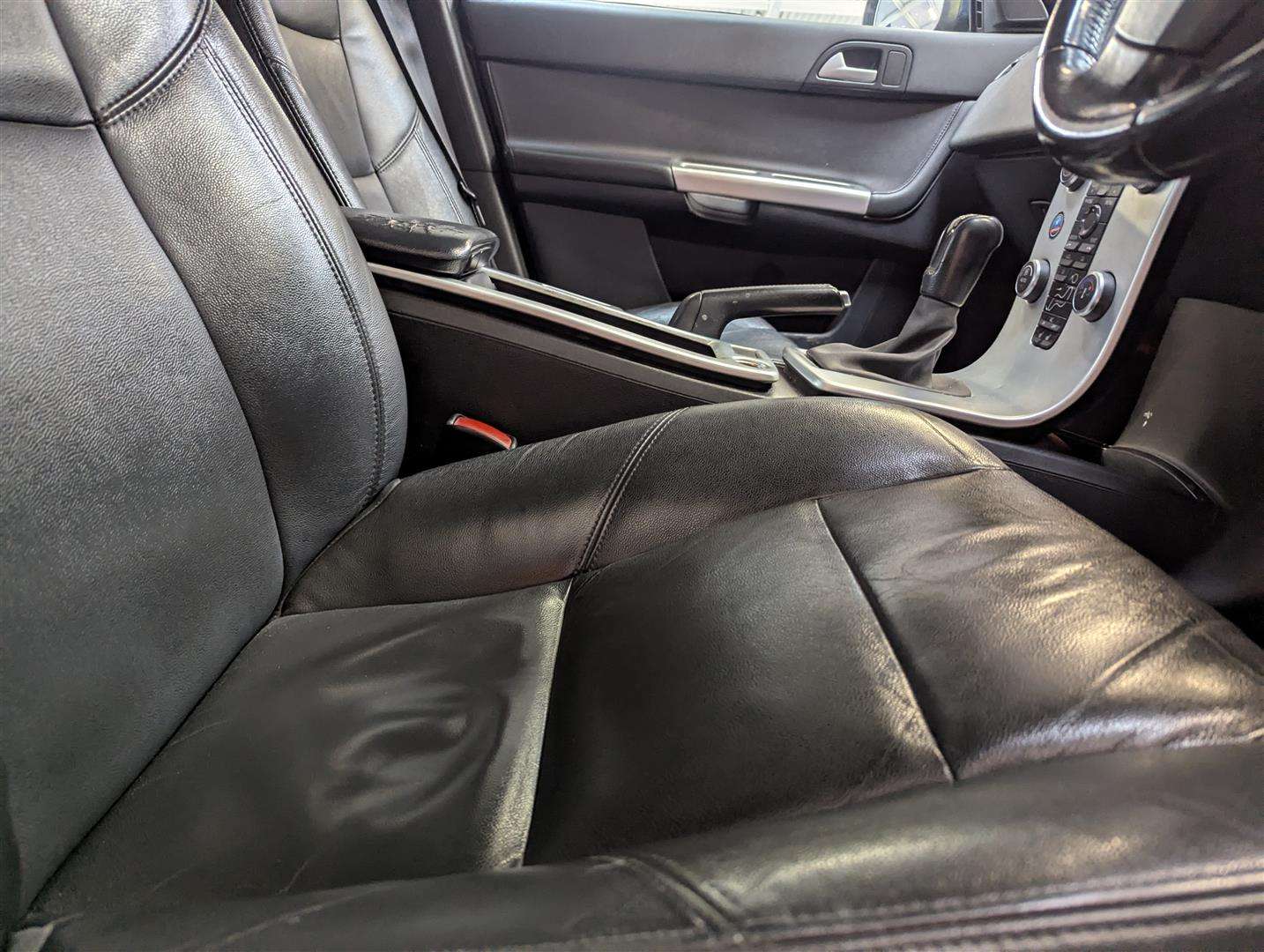 <p>2012 VOLVO S40 SE EDITION DRIVE S/S</p>