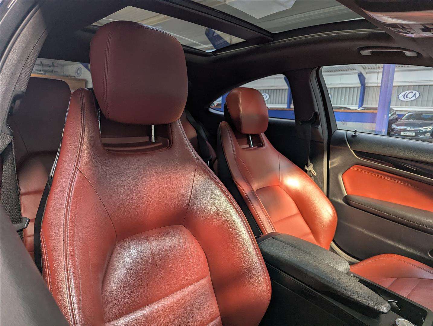 <p>2011 MERCEDES-BENZ C220 AMG SPORT CDI BLUEEF</p>