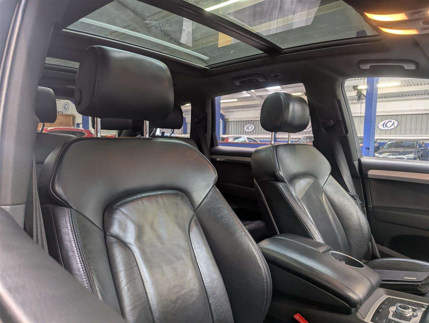 <p>2013 AUDI Q7 S LINE + TDI QUATTRO AUTO</p>