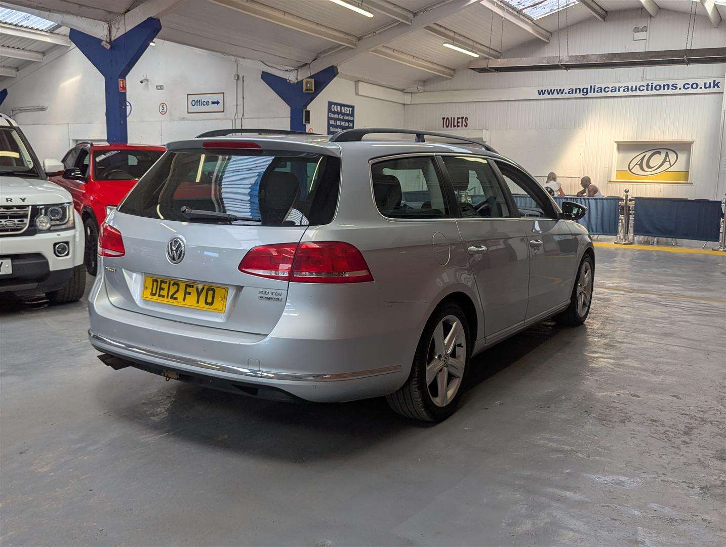<p>2012 VOLKSWAGEN PASSAT SE BLUEMOTION TECH</p>