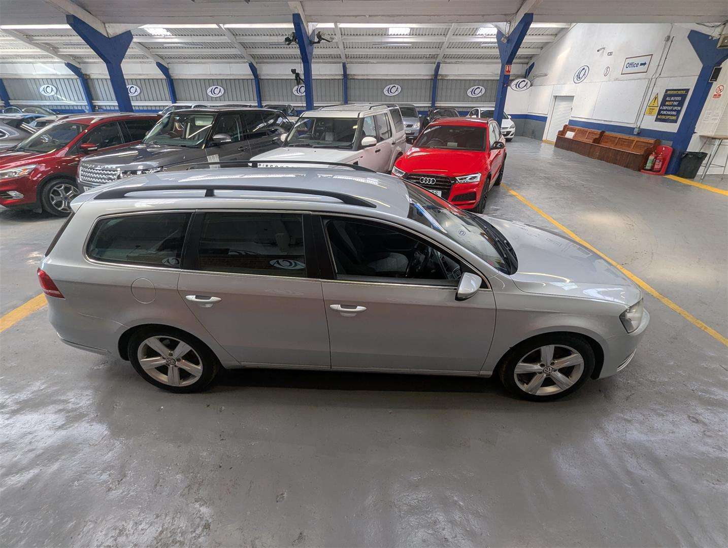 <p>2012 VOLKSWAGEN PASSAT SE BLUEMOTION TECH</p>