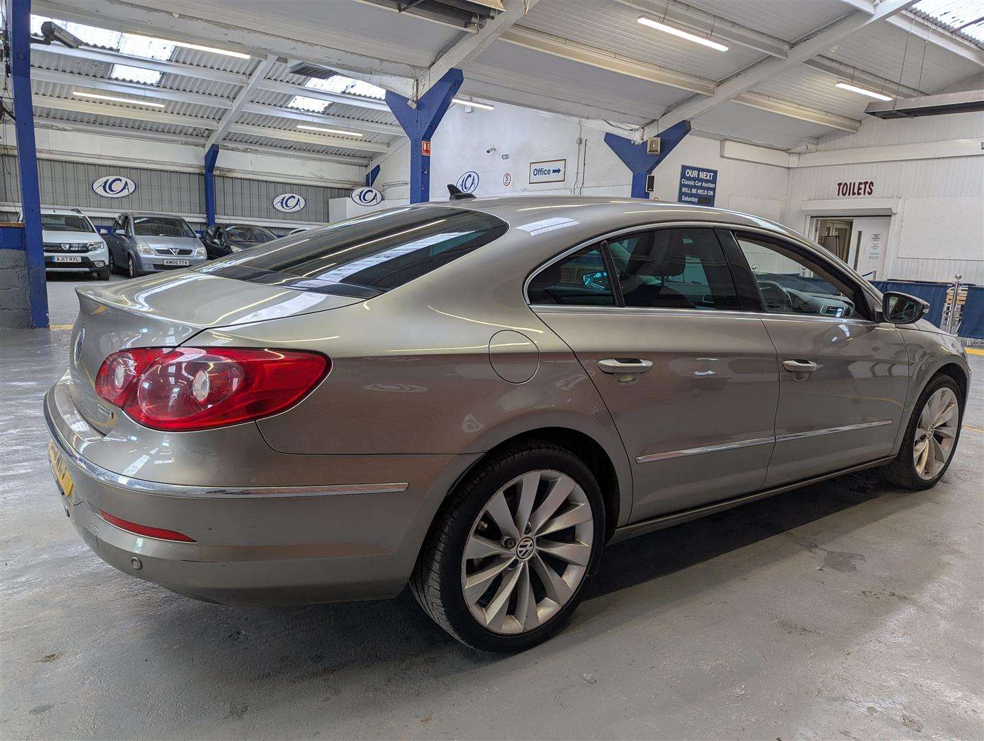 <p>2011 VOLKSWAGEN PASSAT GT CC TDI170 BL TE</p>
