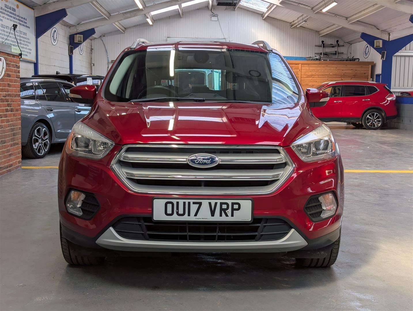 <p>2017 FORD KUGA TITANIUM TDCI</p>