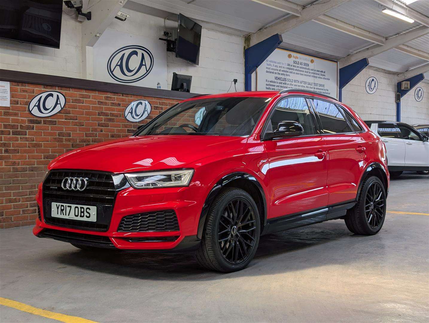 <p>2017 AUDI Q3 S LINE BLACK ED TDI QU</p>