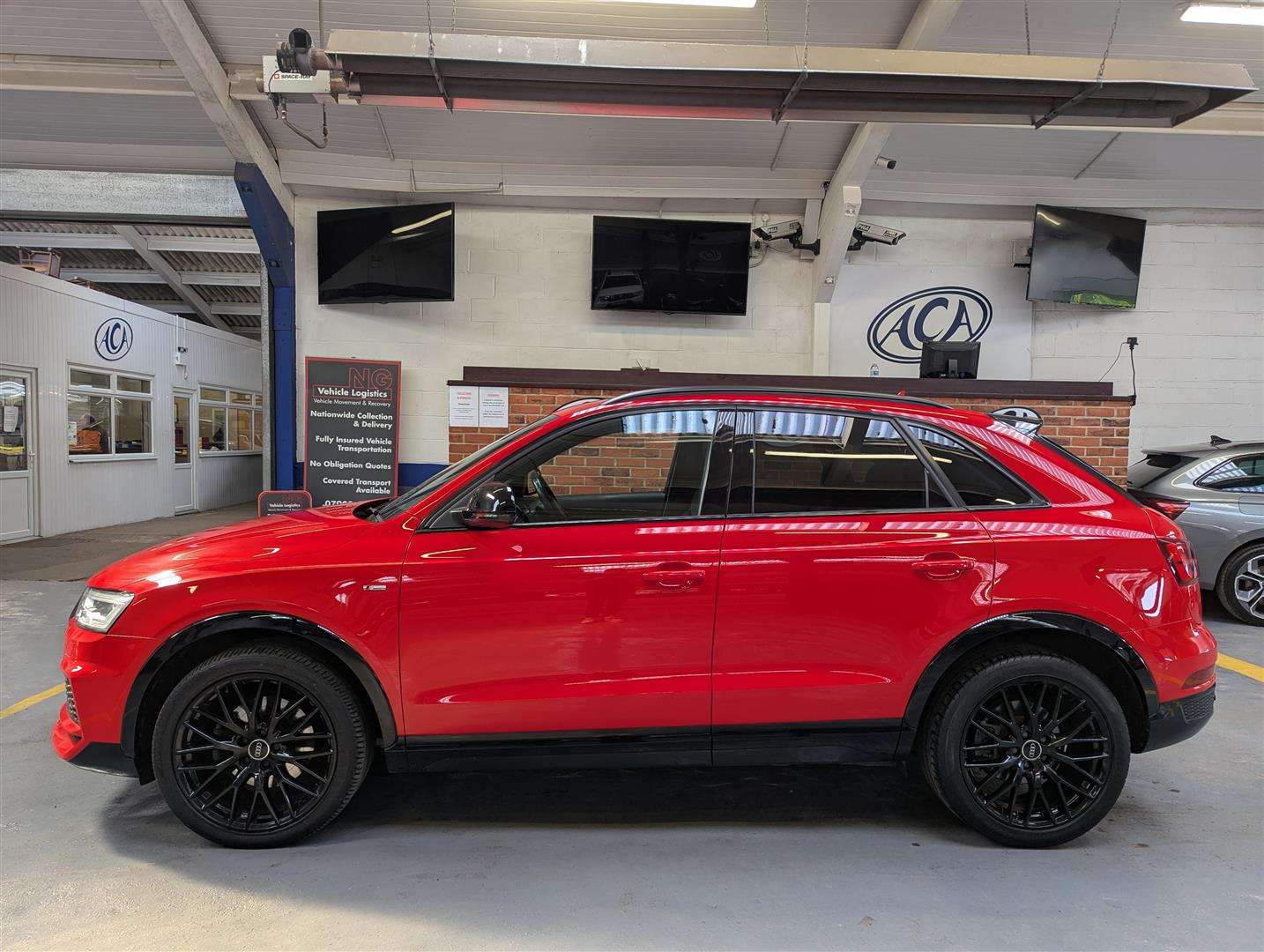 <p>2017 AUDI Q3 S LINE BLACK ED TDI QU</p>