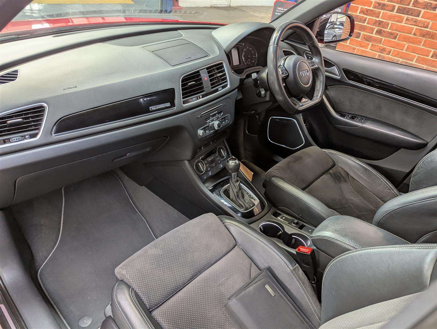 <p>2017 AUDI Q3 S LINE BLACK ED TDI QU</p>