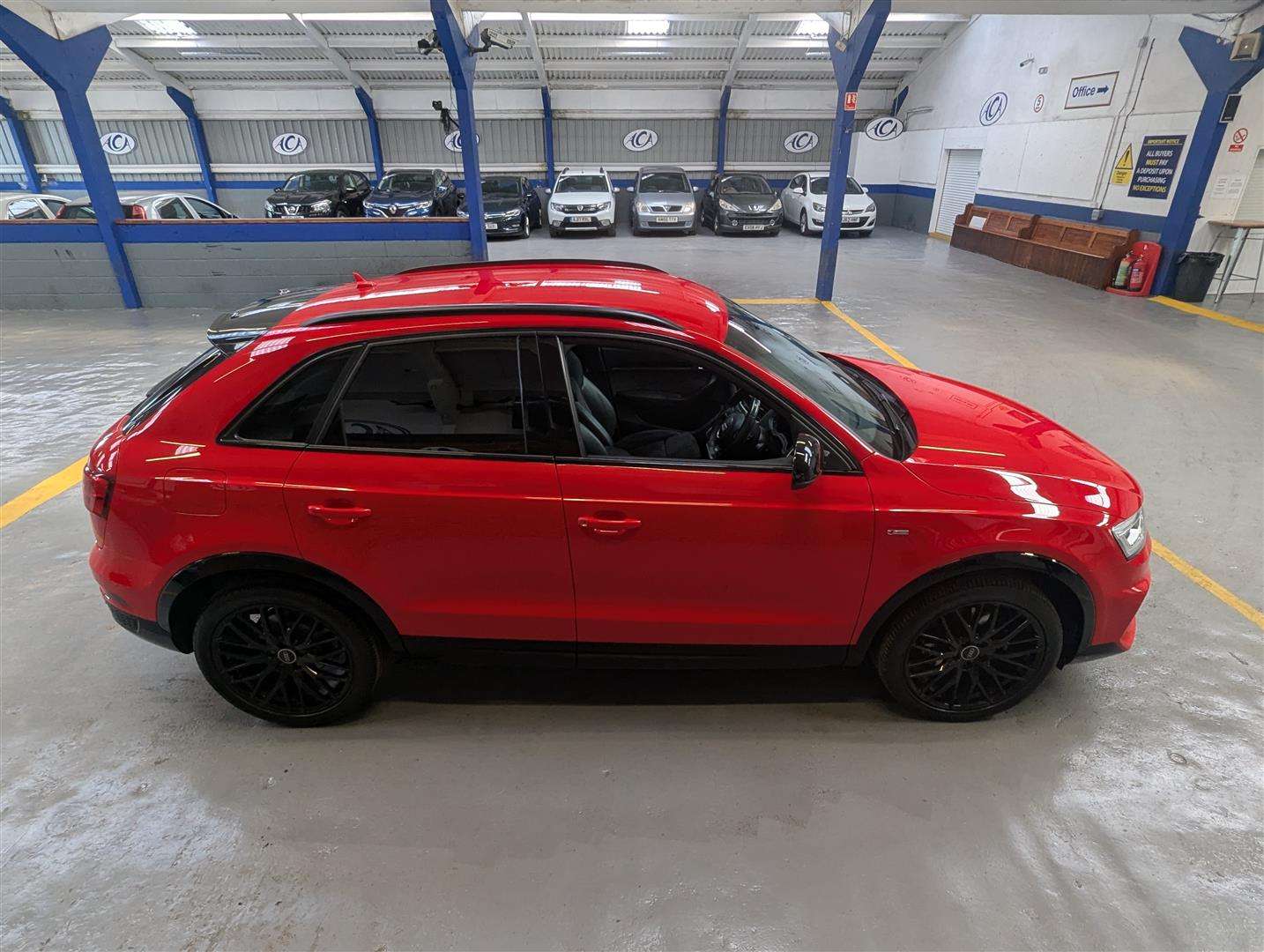 <p>2017 AUDI Q3 S LINE BLACK ED TDI QU</p>