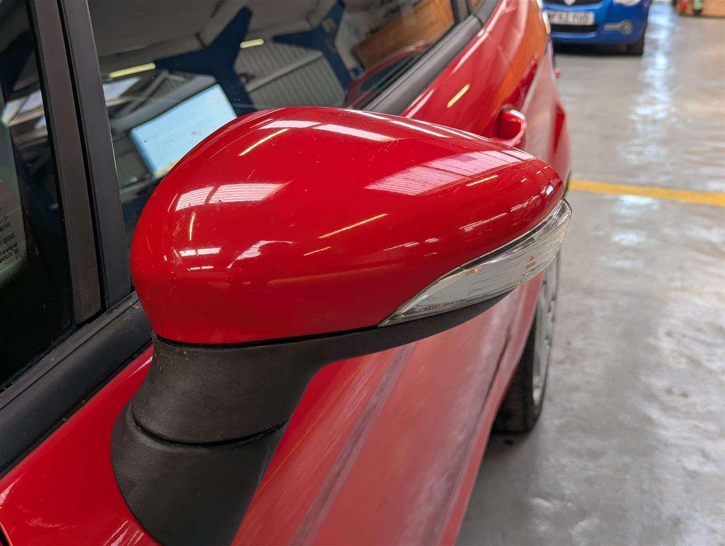 <p>2012 FORD FIESTA EDGE 60</p>