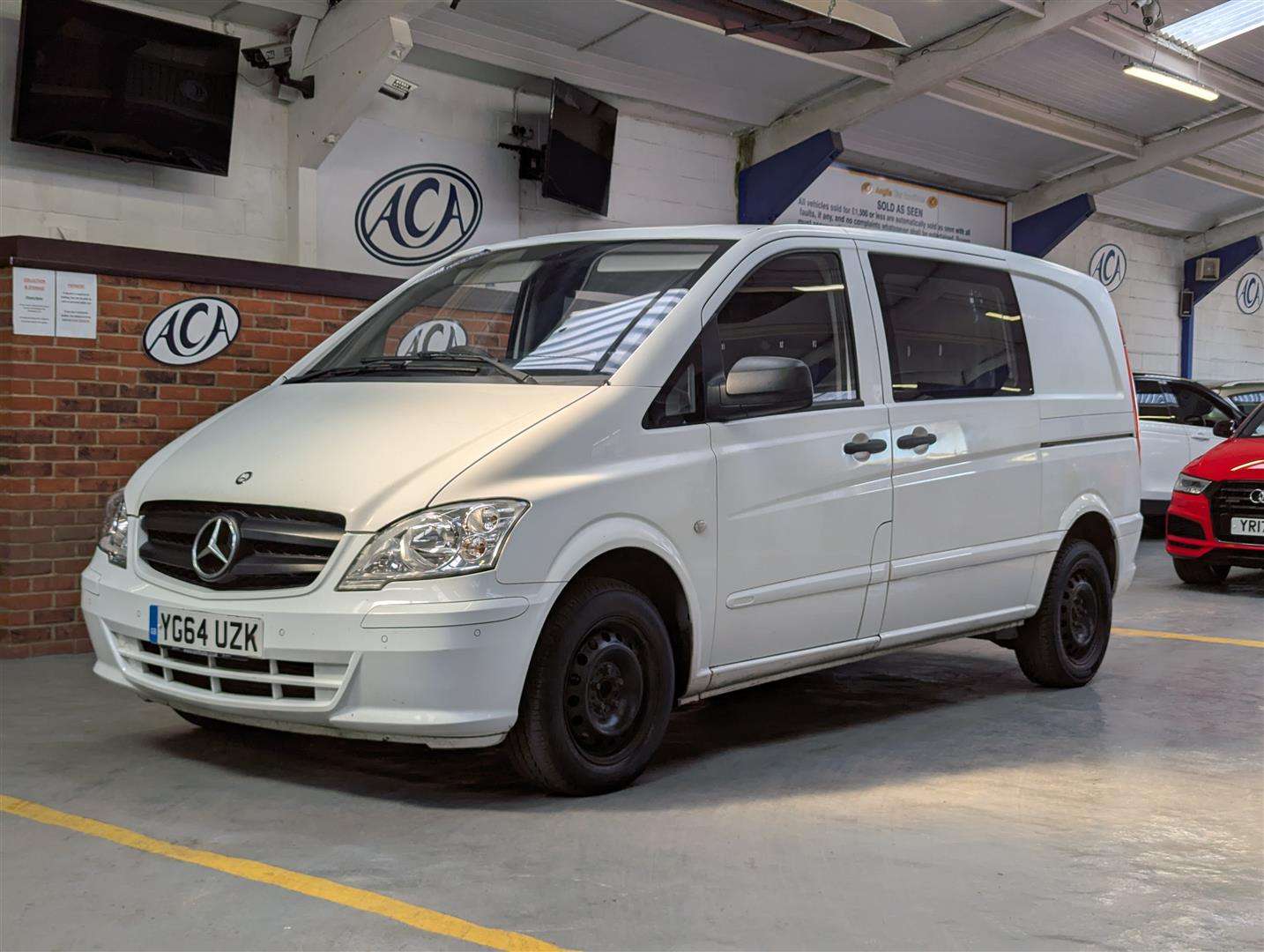 <p>2014 MERCEDES-BENZ VITO 116 CDI DUALINER</p>