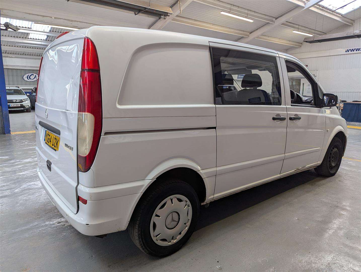 <p>2014 MERCEDES-BENZ VITO 116 CDI DUALINER</p>