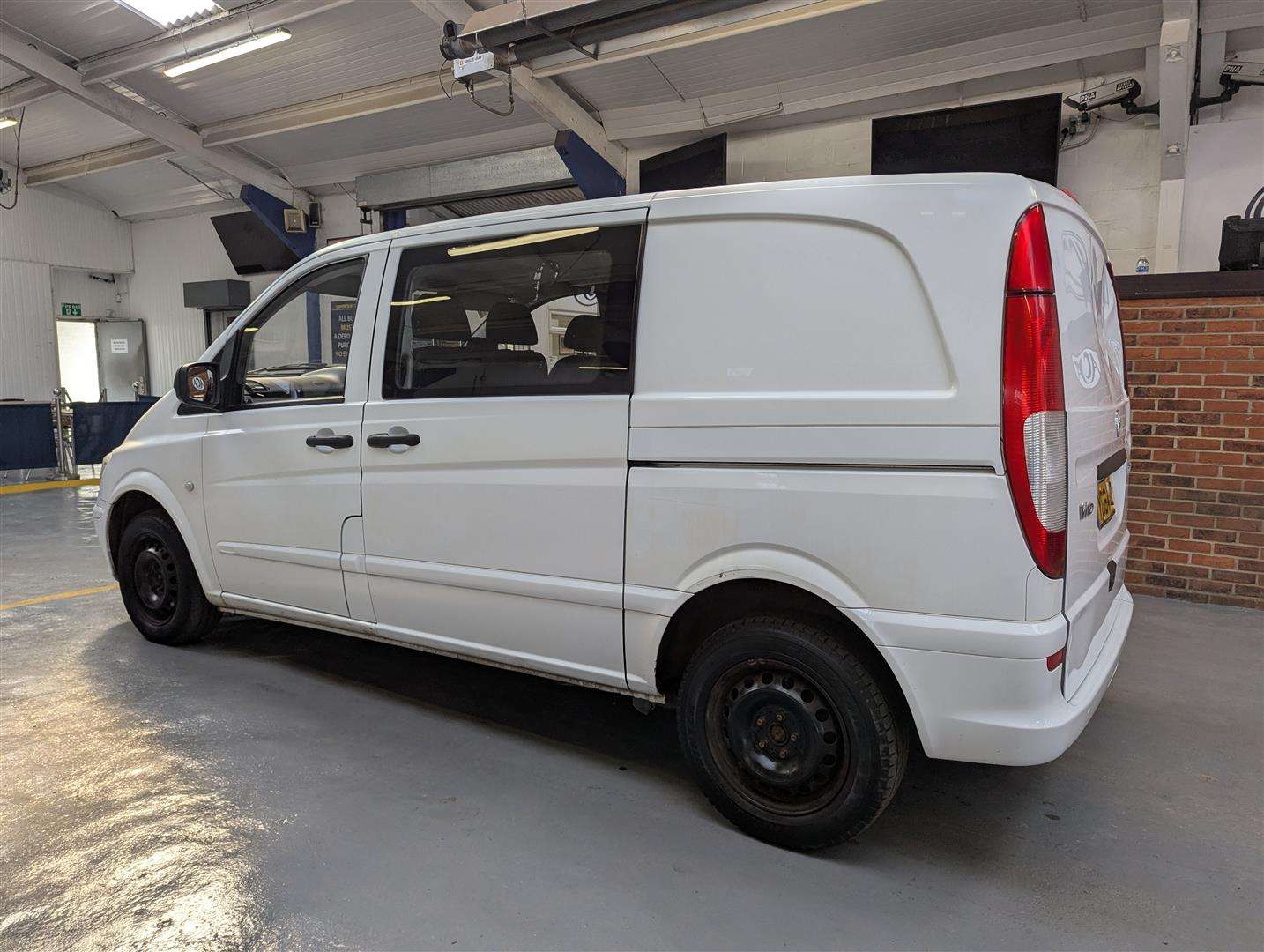 <p>2014 MERCEDES-BENZ VITO 116 CDI DUALINER</p>