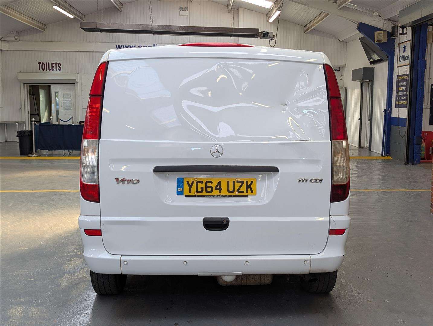<p>2014 MERCEDES-BENZ VITO 116 CDI DUALINER</p>