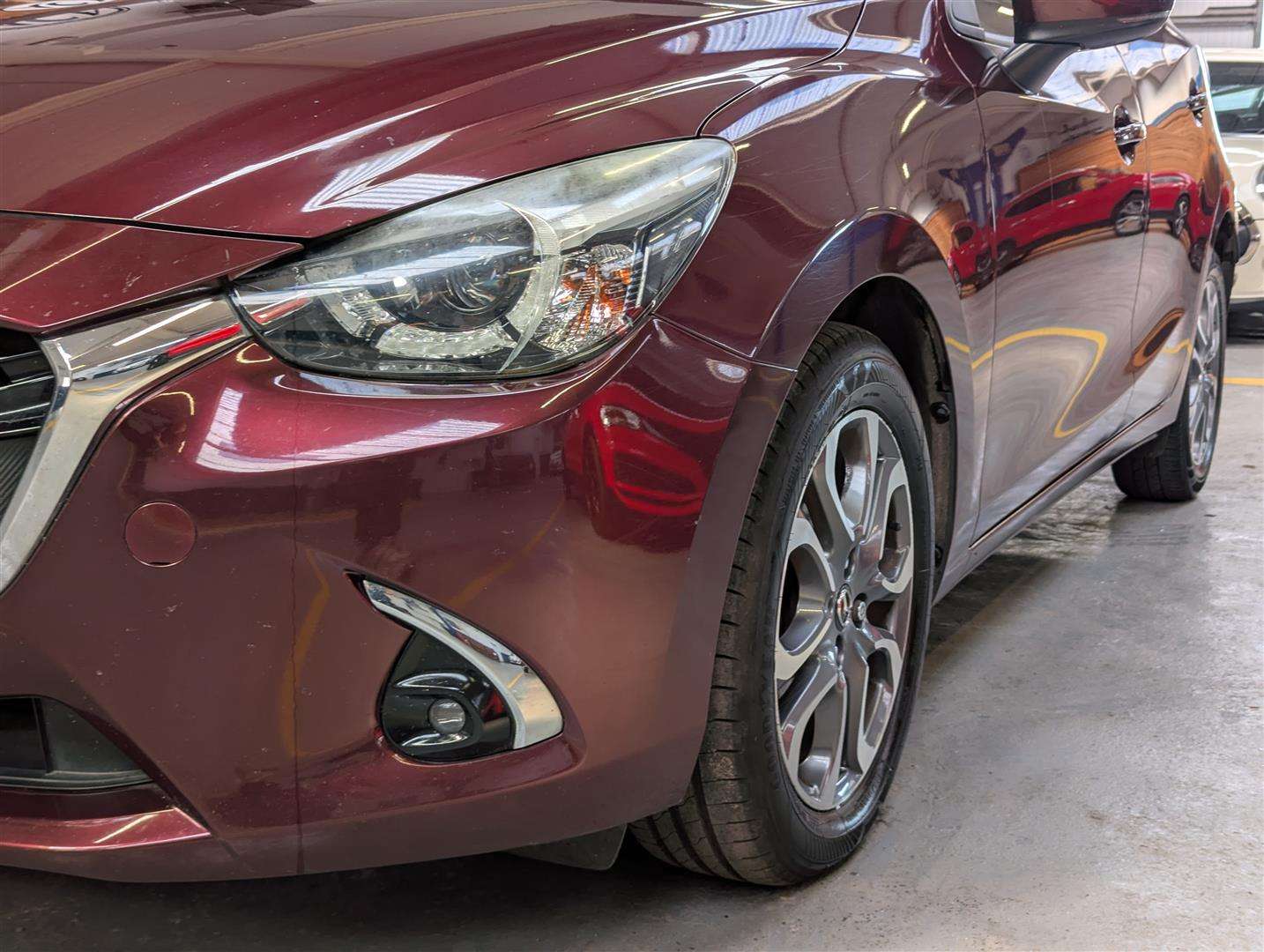 <p>2017 MAZDA 2 GT SPORT</p>